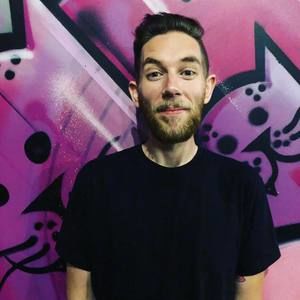 Meet your Posher, Derek